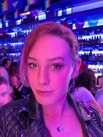 Tajomná Ela a iskry noci